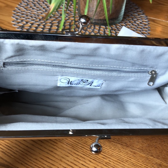 Wild Rose Purse - Picture 5 of 7